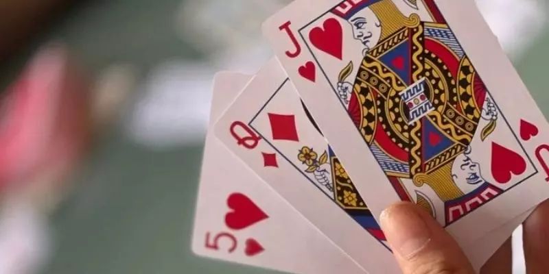 Cào Tố TIC88 – Bí quyết thắng lớn dành cho người chơi muốn bứt phá 2 Mẹo chơi Cào Tố TIC88